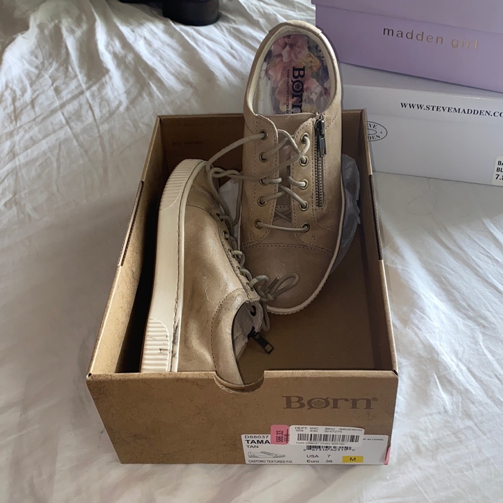 born sneakers size 7